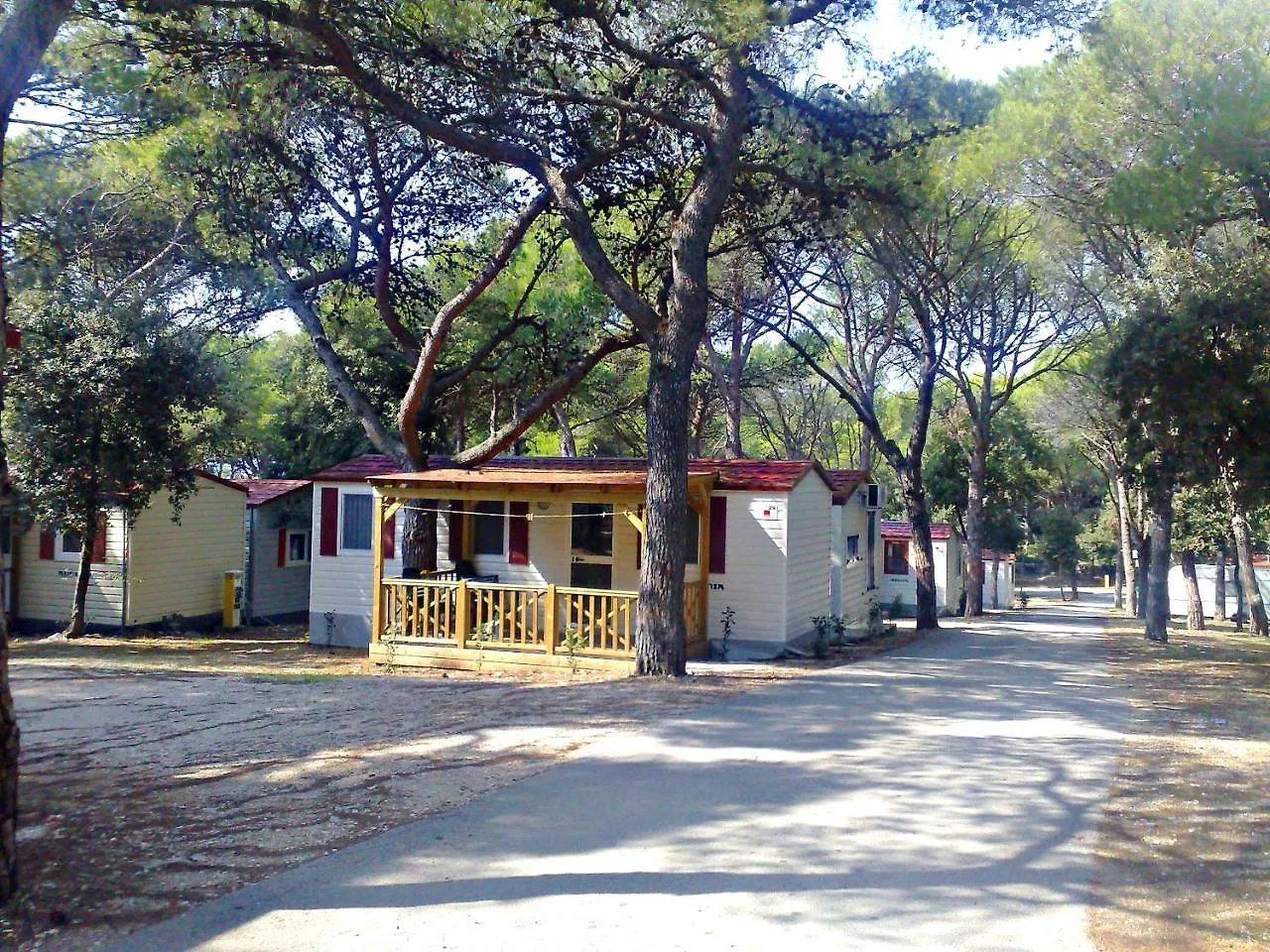 Camping Kozarica Mobile Homes Pakostane
